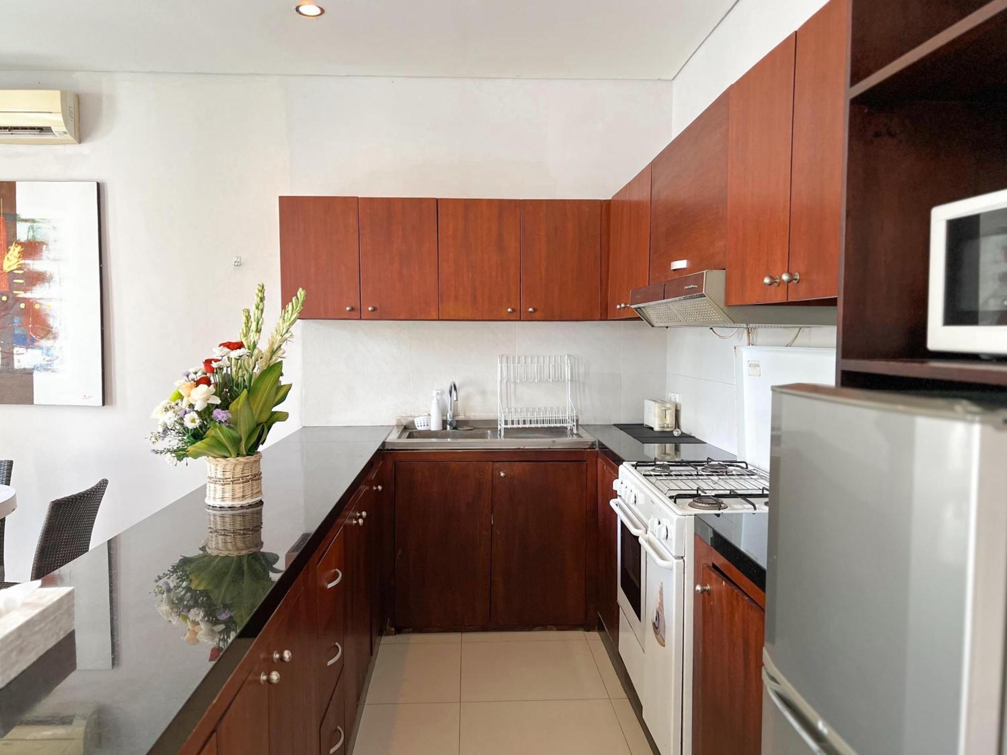 Apple Villas & Apartments Kerobokan  Exterior photo