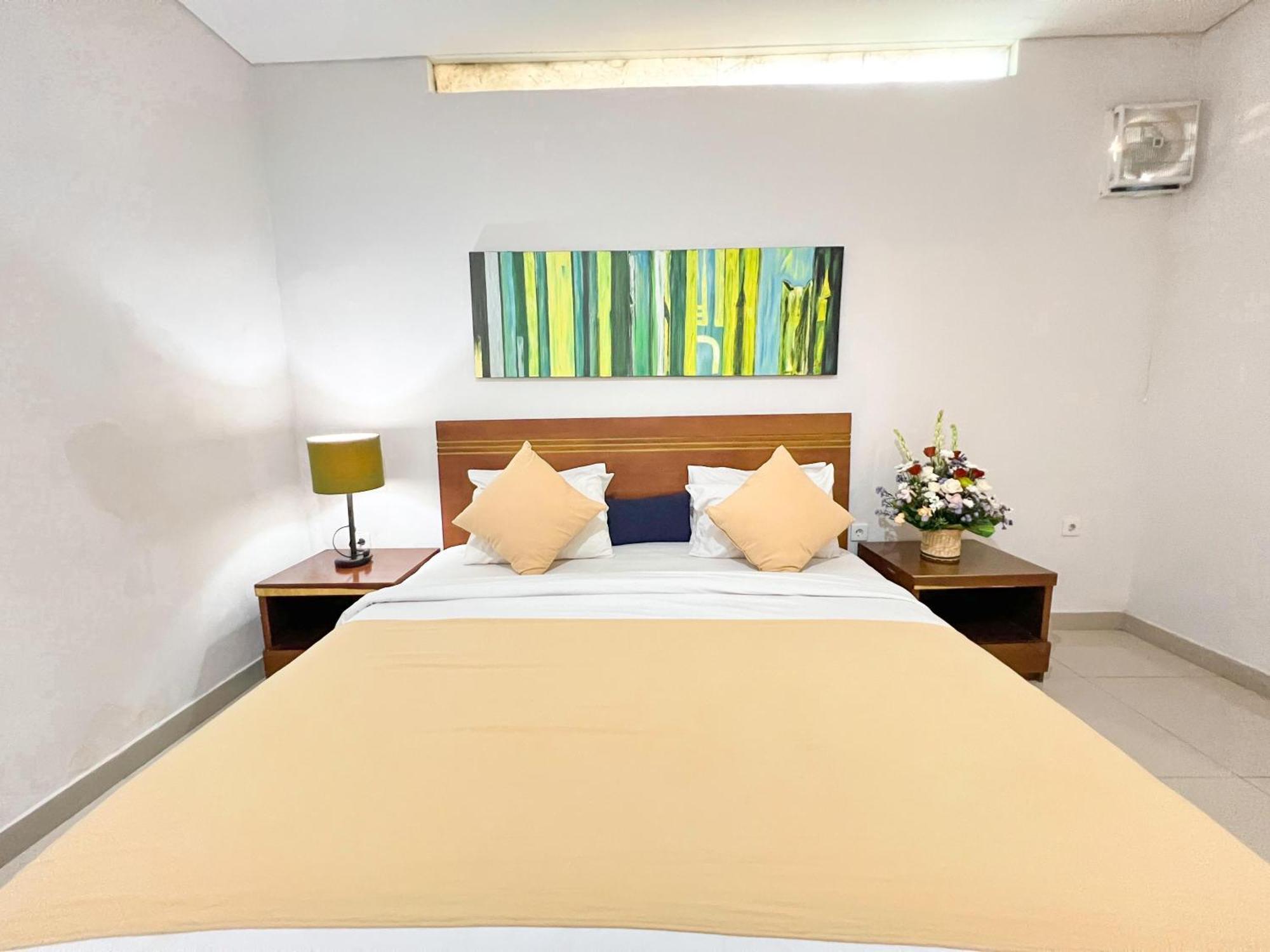 Apple Villas & Apartments Kerobokan  Exterior photo